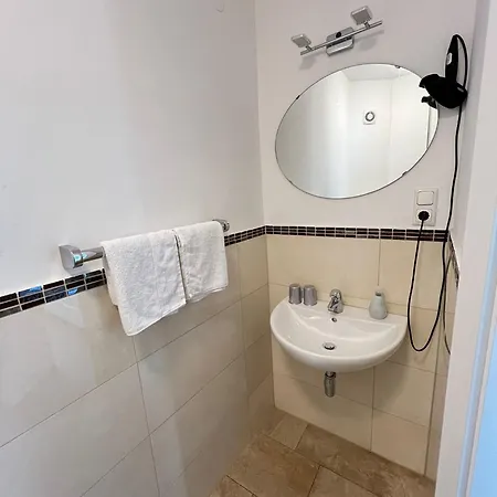 Hotell Restaurant Neffelthal Kerpen (North Rhine-Westphalia)