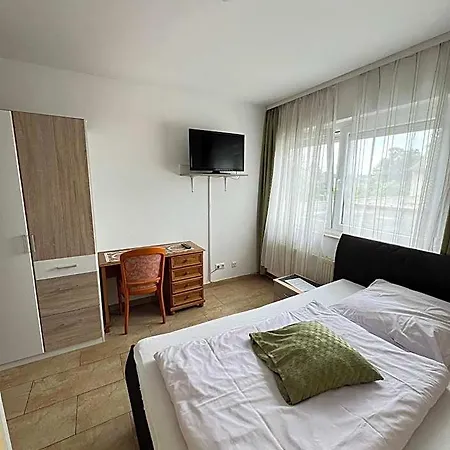 Otel Restaurant Neffelthal 3*